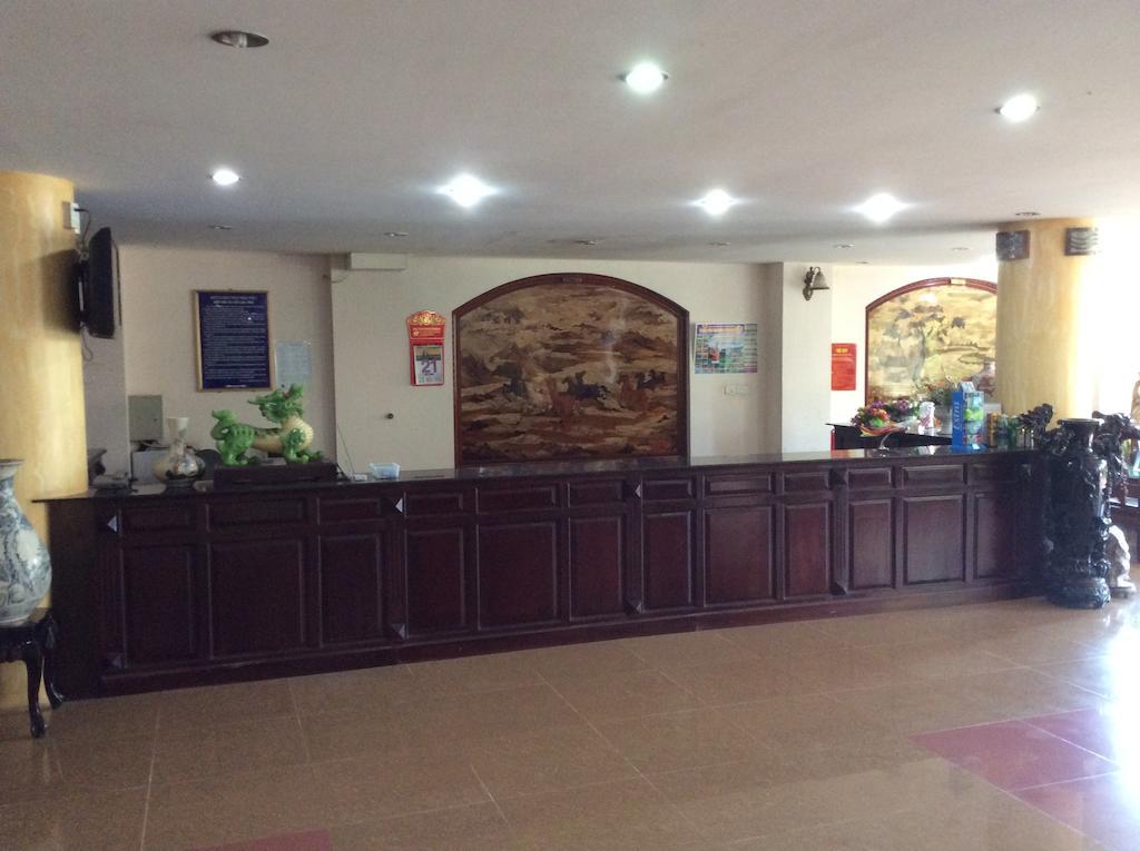 Phuong Dong Hotel Hanoi Bagian luar foto